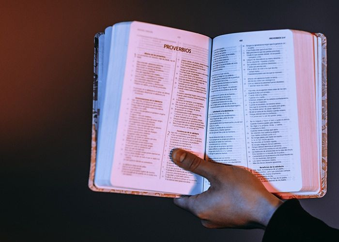 Dos formas de animar tu lectura de la Biblia