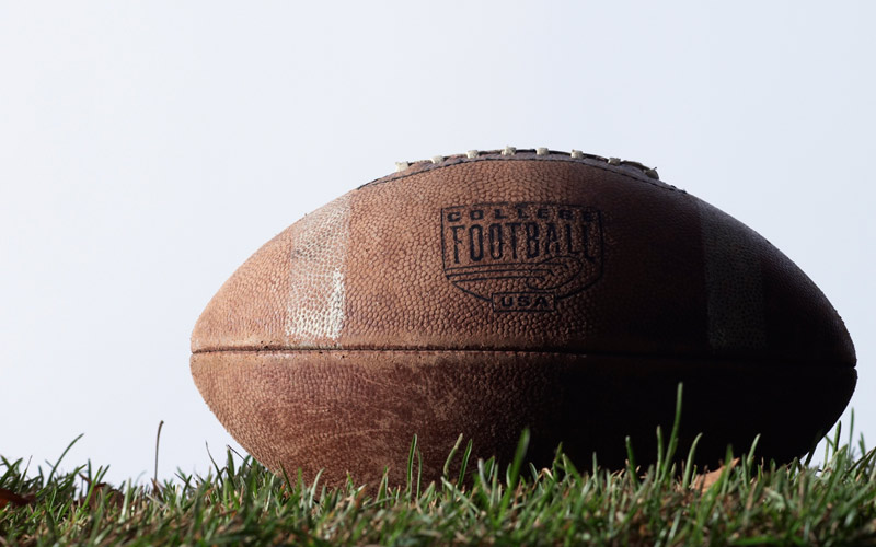 6 Bible Verses for Football Season (and an Extra Point)